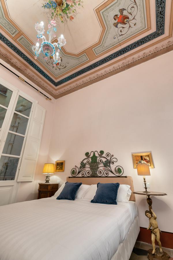 Bellezza Suites Cagliari Eksteriør bilde